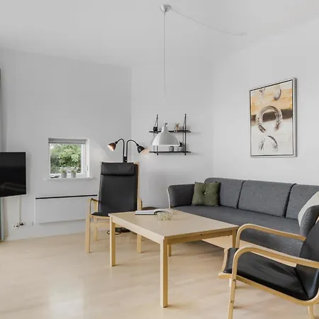 Sopark Lejl 44 * Gudhjem